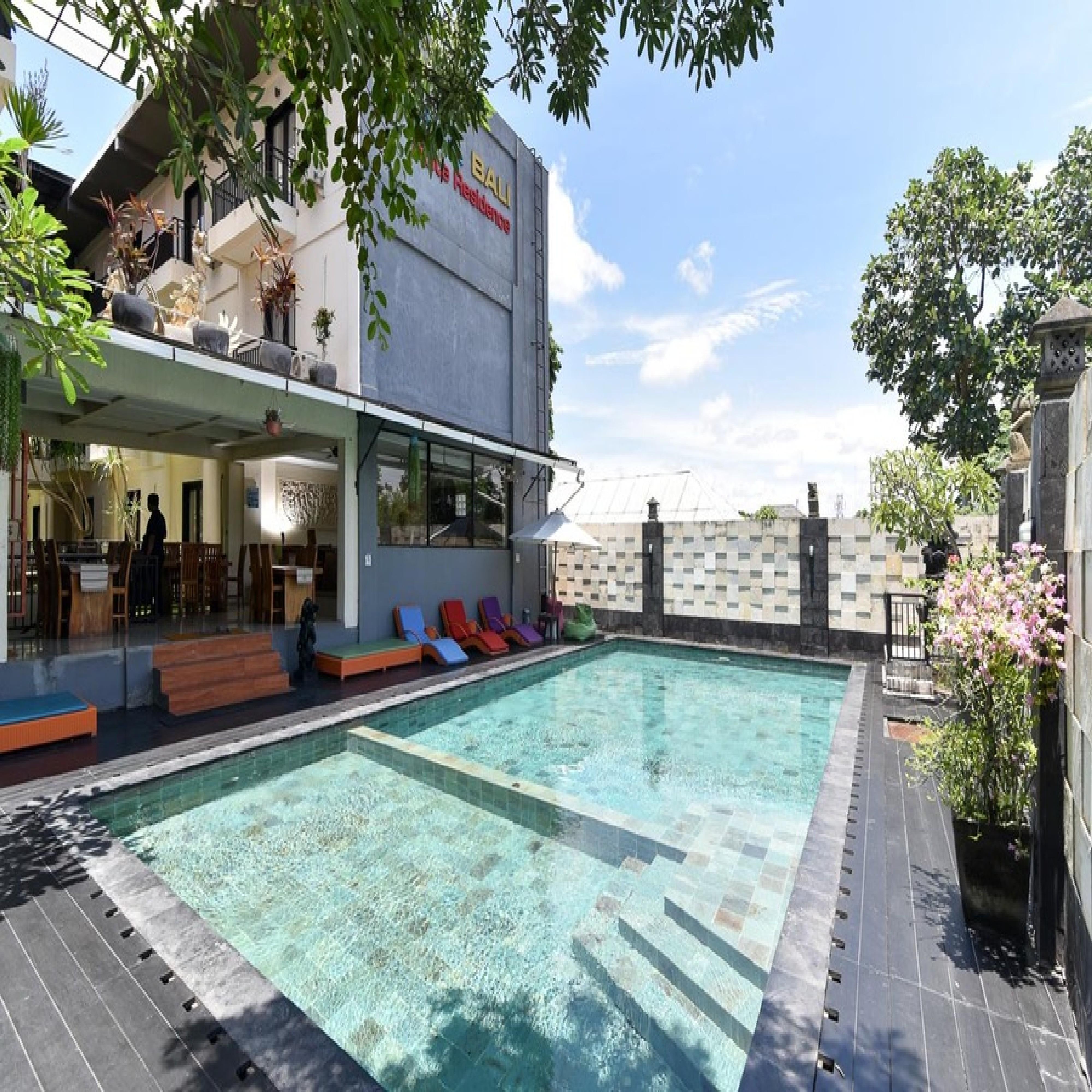 Reddoorz Plus Near Mall Bali Galeria 2 Denpasar  Luaran gambar