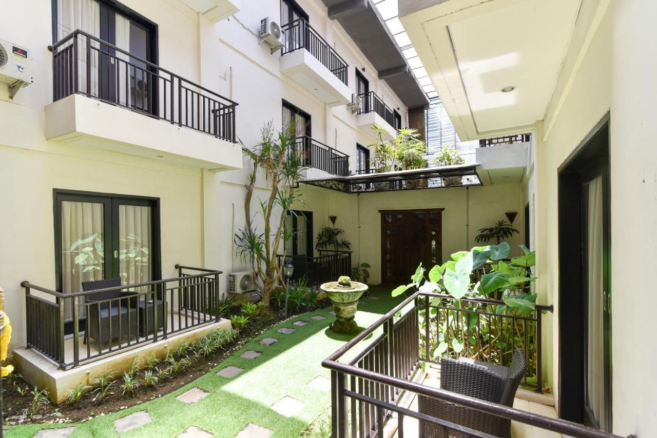 Reddoorz Plus Near Mall Bali Galeria 2 Denpasar  Luaran gambar