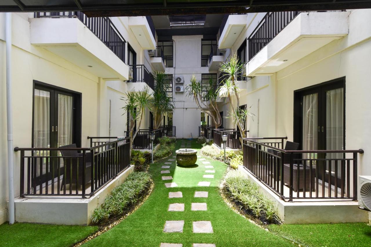 Reddoorz Plus Near Mall Bali Galeria 2 Denpasar  Luaran gambar