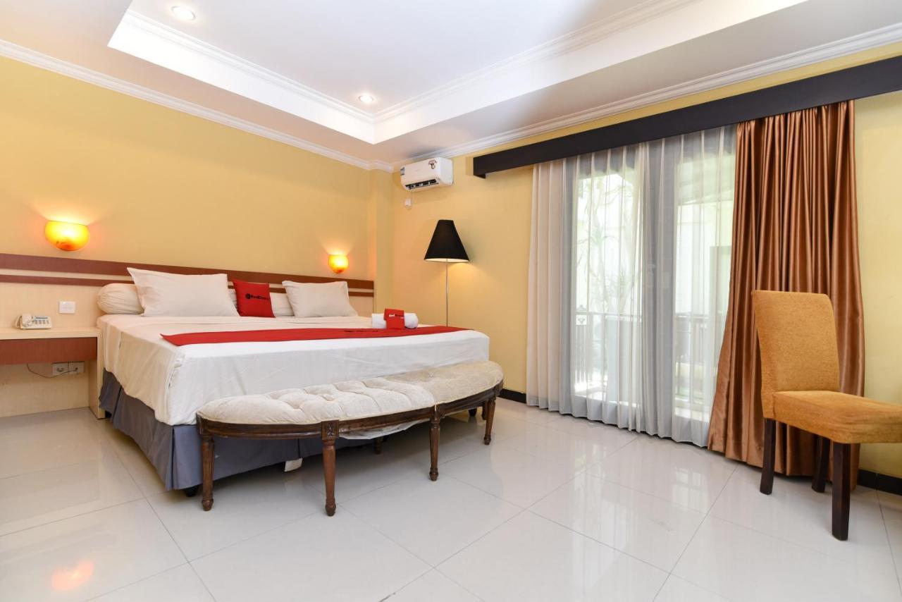 Reddoorz Plus Near Mall Bali Galeria 2 Denpasar  Luaran gambar