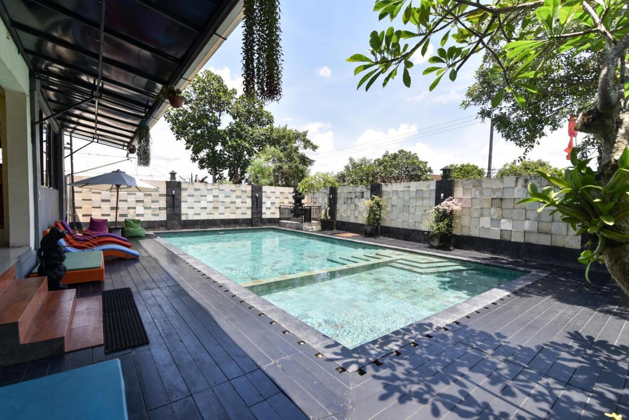 Reddoorz Plus Near Mall Bali Galeria 2 Denpasar  Luaran gambar
