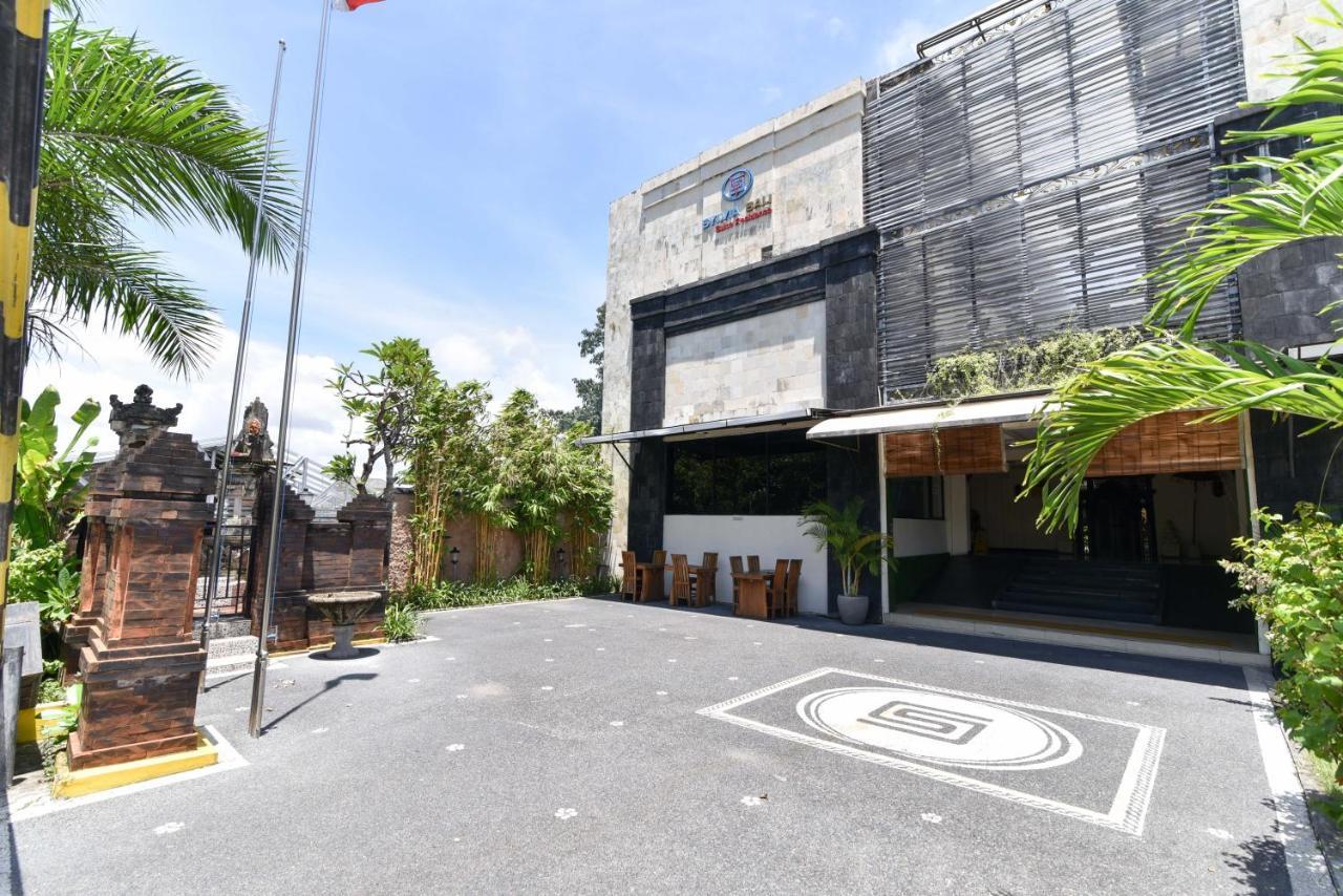 Reddoorz Plus Near Mall Bali Galeria 2 Denpasar  Luaran gambar
